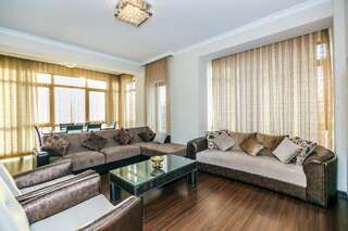 Апартаменты Apartment on Tarqovu steert Баку Апартаменты-15