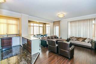 Апартаменты Apartment on Tarqovu steert Баку Апартаменты-16