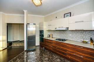 Апартаменты Apartment on Tarqovu steert Баку Апартаменты-96