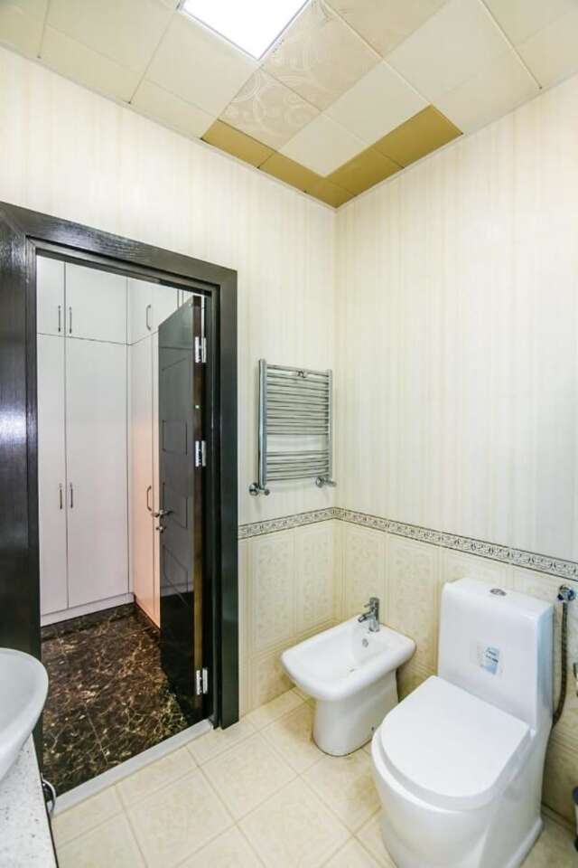 Апартаменты Apartment on Tarqovu steert Баку-46