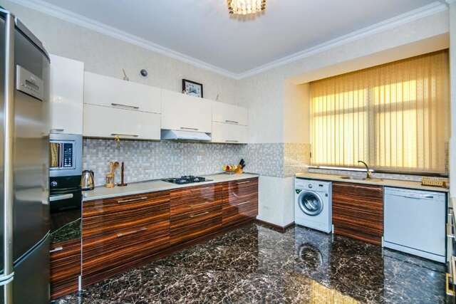 Апартаменты Apartment on Tarqovu steert Баку-96
